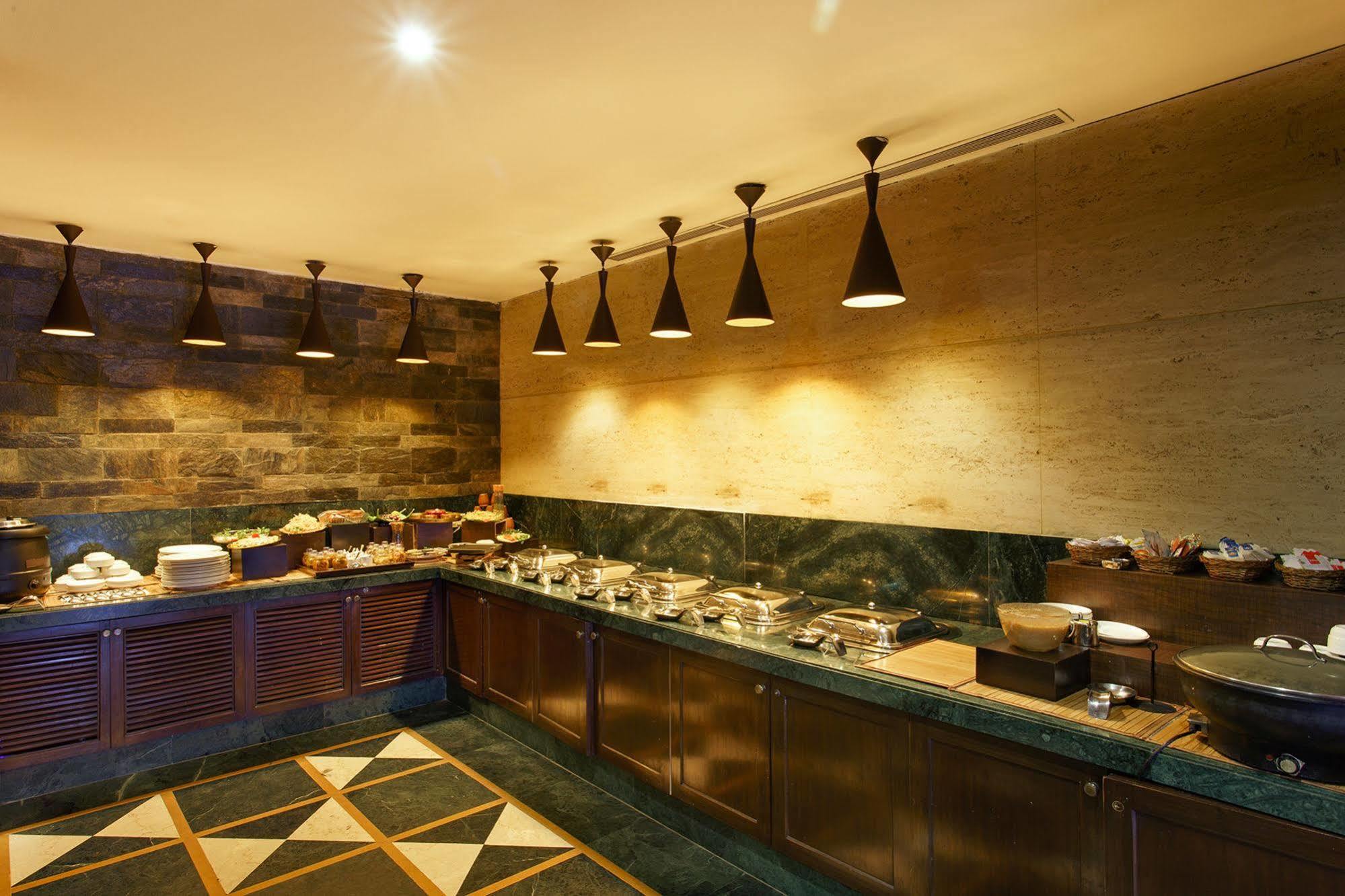 Ganga Lahari By Leisure Hotels Haridwār Zewnętrze zdjęcie